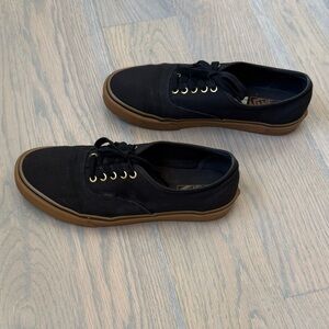 Vans men’s black size 10
